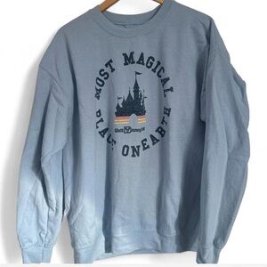 DISNEY | large white blue crewneck Disney World castle